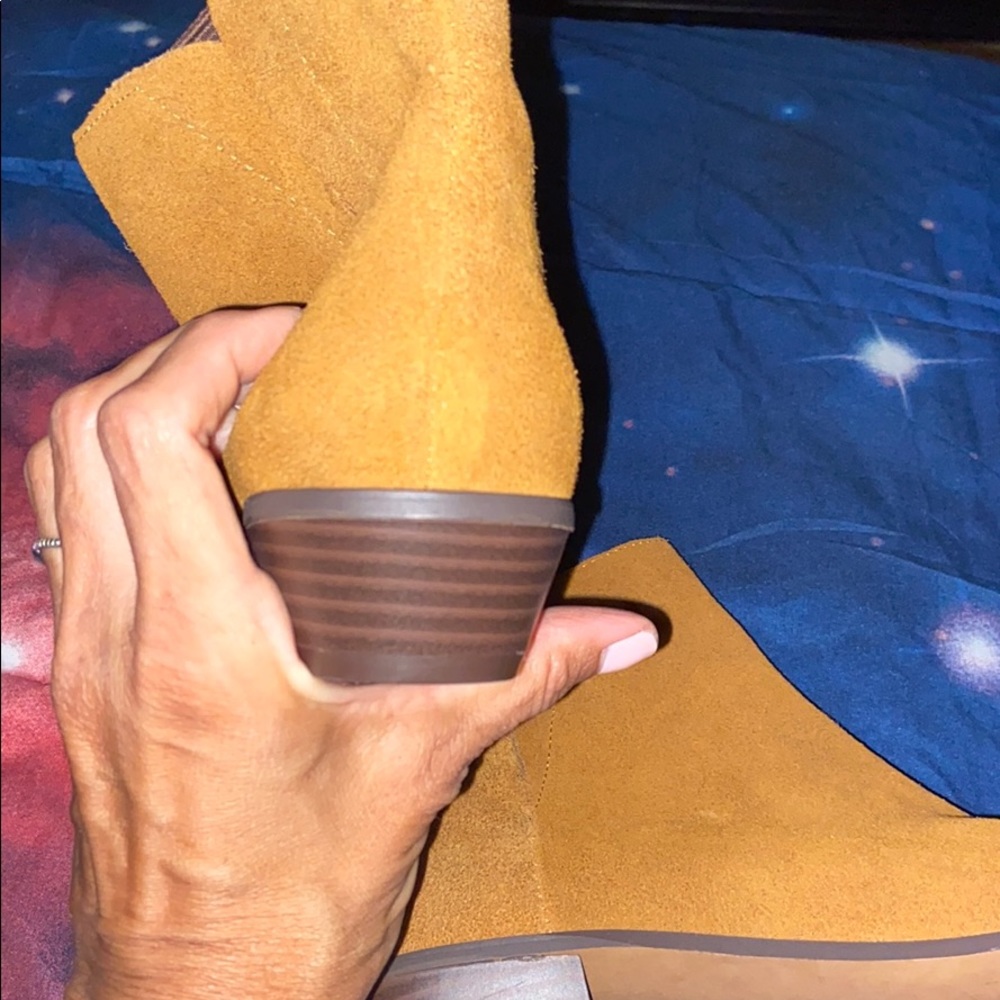 Gap classic booties - Picture 5 of 8